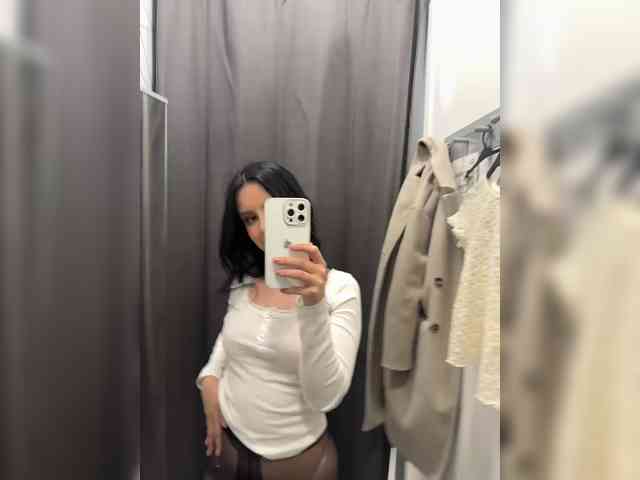 EvaRoughe's chat room