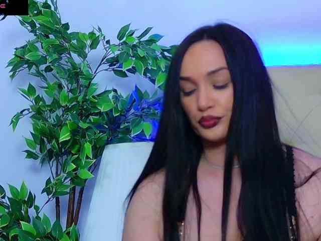 DaliyaArabian's chat room