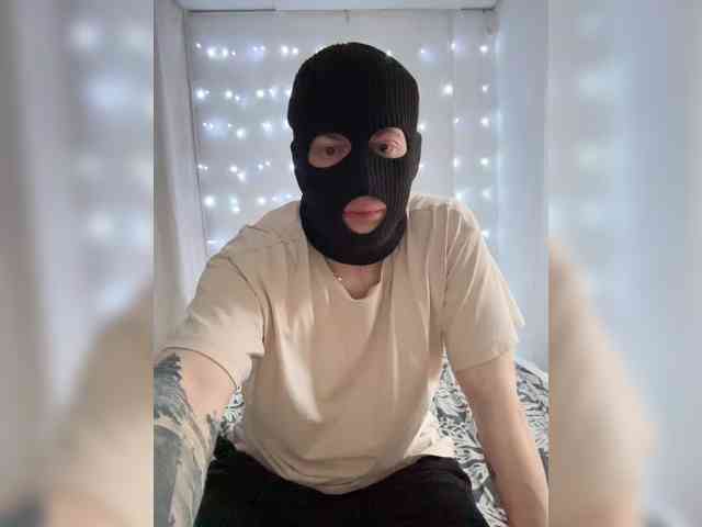 Pusydiamond's chat room