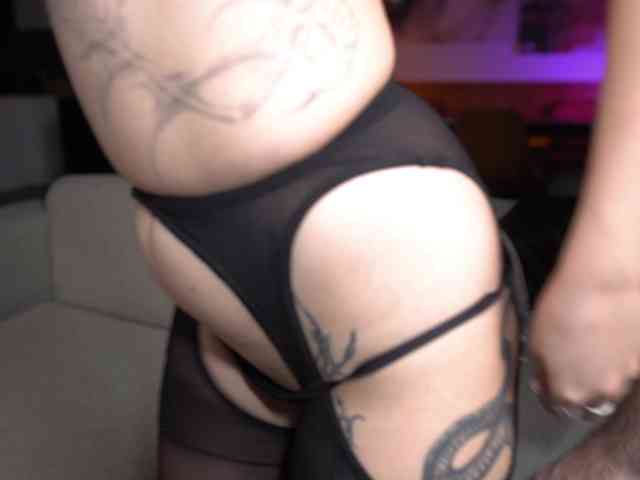 sashahoneyvice's chat room