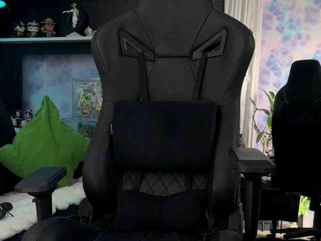 Kira_Li_Lime's chat room