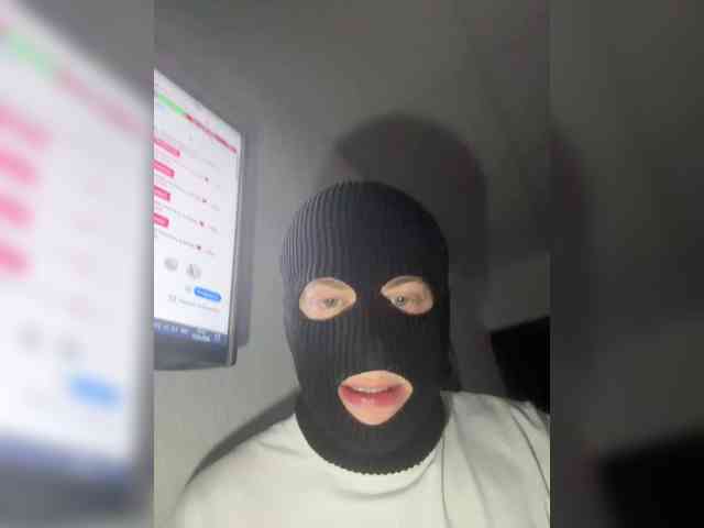 Pusydiamond's chat room