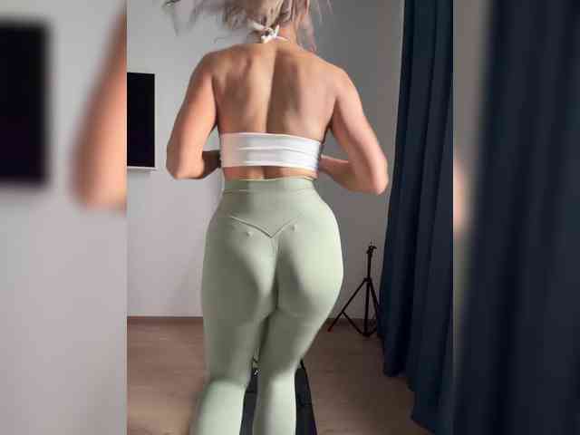 -CandyViki-'s chat room