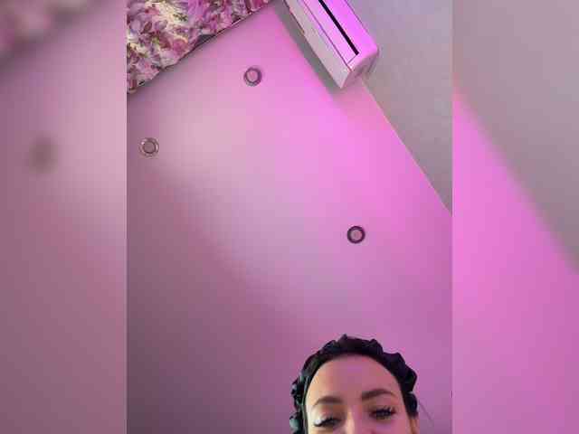 Madam_koss's chat room