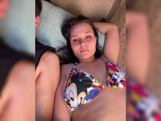 _Milashka_'s chat room