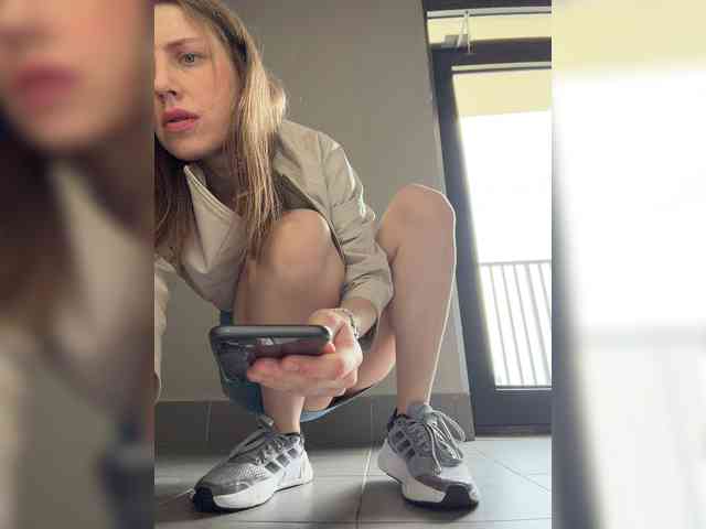 _I_123's chat room