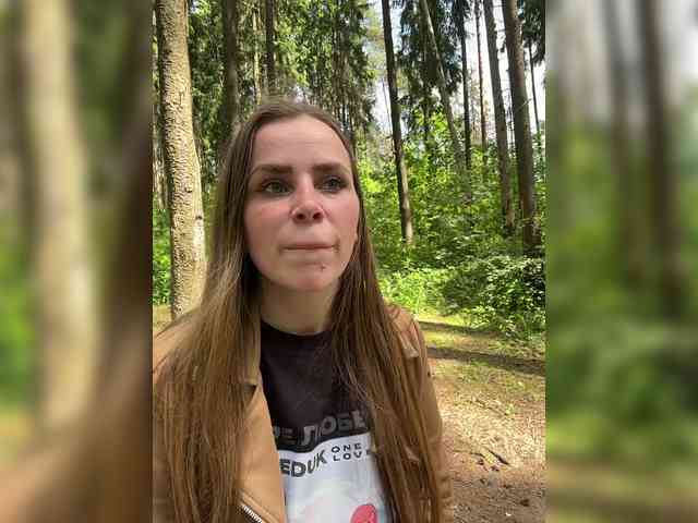 LolaSexxx's chat room