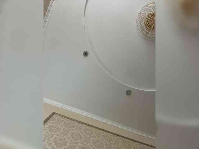 VICTORIA_'s chat room