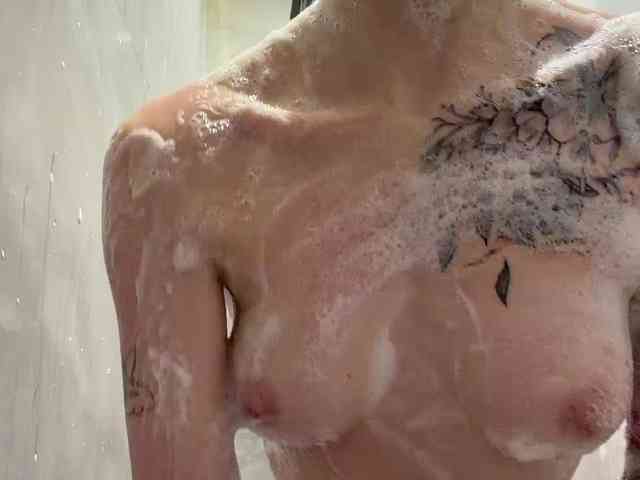 Cristi-Candy's chat room