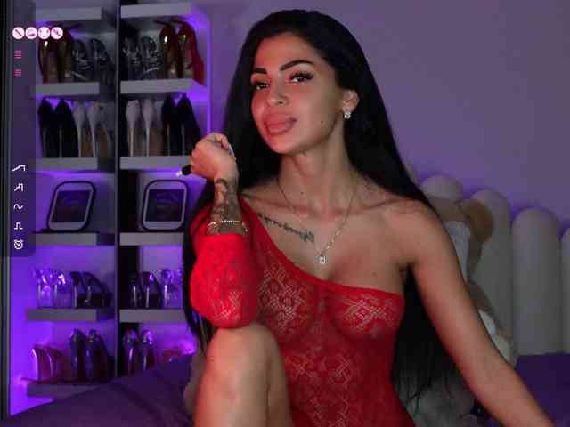 AngelaMyst's chat room