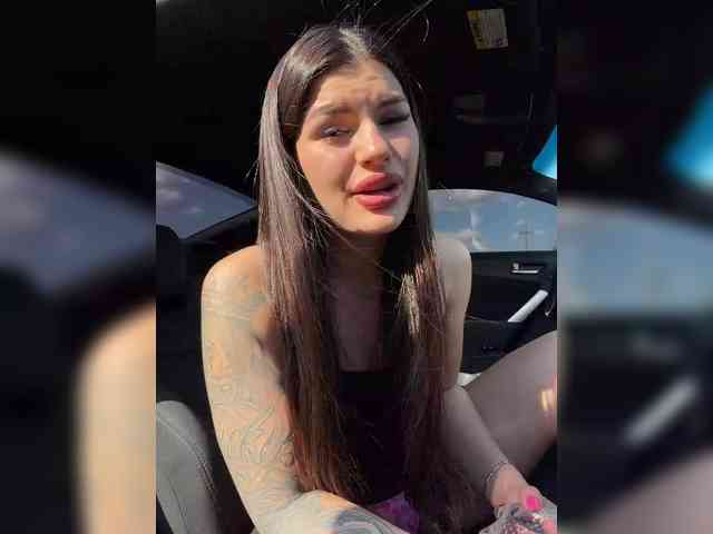 -MaybeBaby-'s chat room