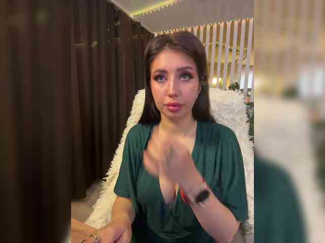 -Violetttttka-'s chat room