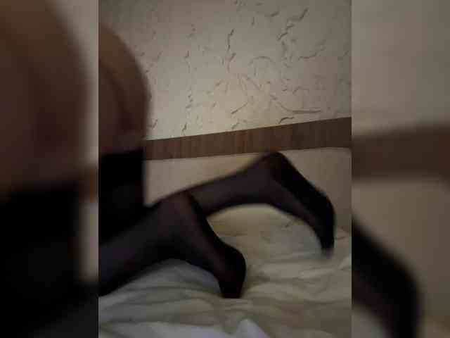 Pekkaboo's chat room