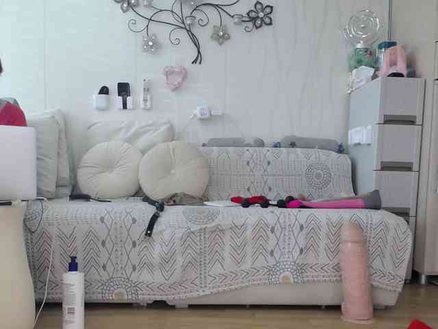 Kamila5555555's chat room