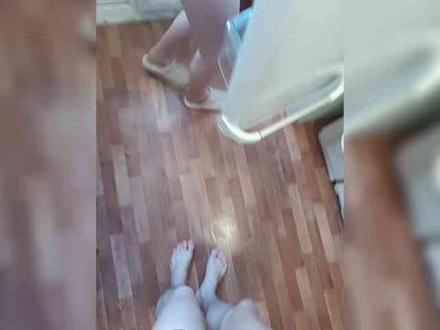 SexyCouple69's chat room