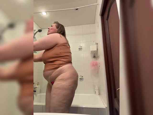 Veronika_Gold's chat room