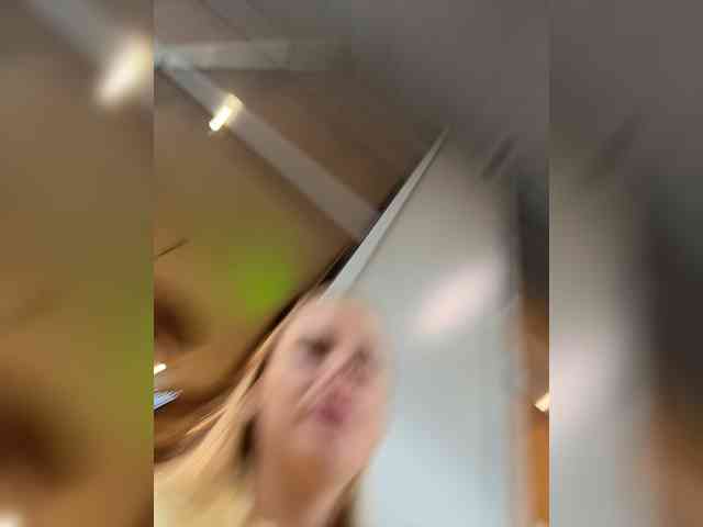 _Katrinka_'s chat room