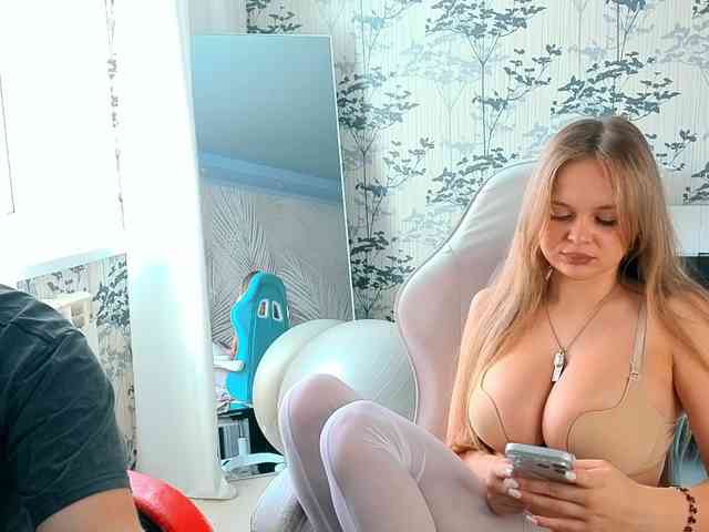 Cornflakes's chat room