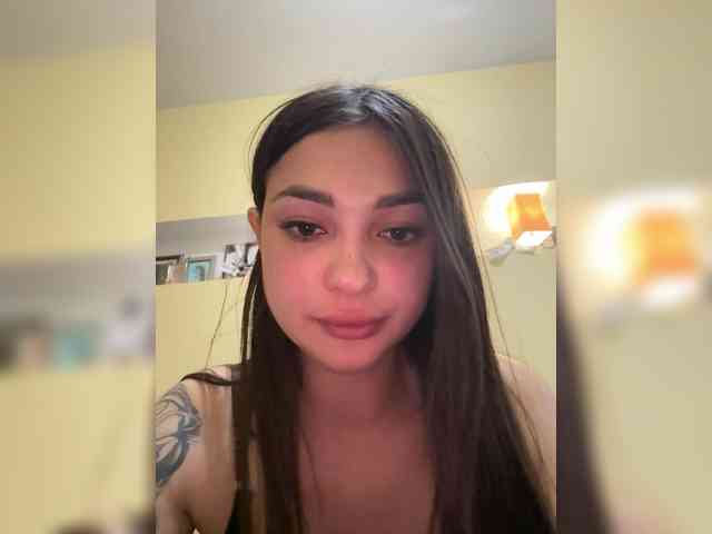 Lisana1's chat room