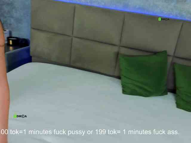 -Criss__Alex-__'s chat room