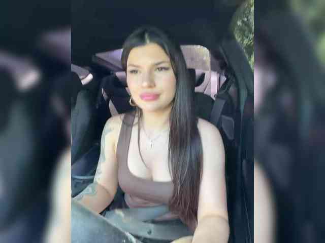 -MaybeBaby-'s chat room