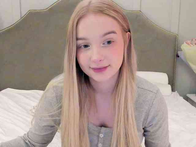 MimiMila's chat room