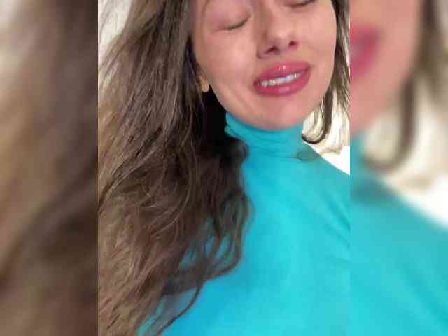 Dikiy_Angel's chat room