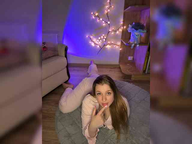 Jucielussie's chat room