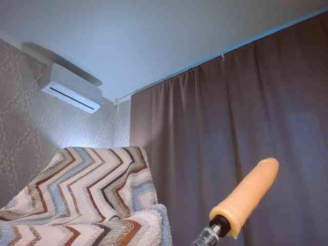 Juicy-Vikki's chat room