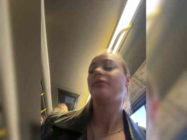 _Katrinka_'s chat room