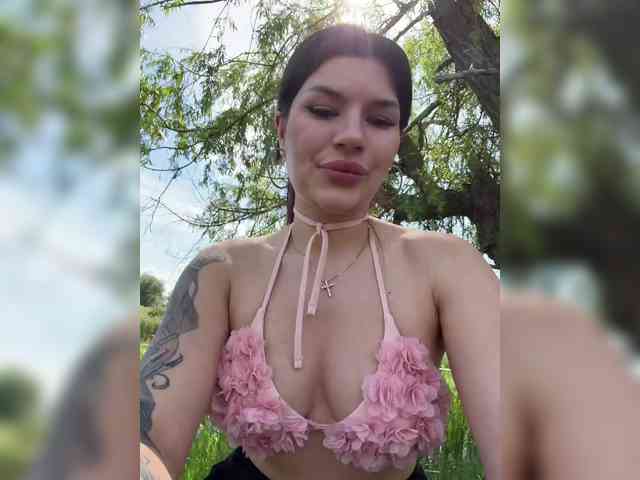 -MaybeBaby-'s chat room