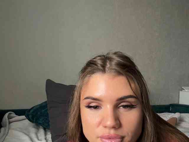 SweetyMia's chat room