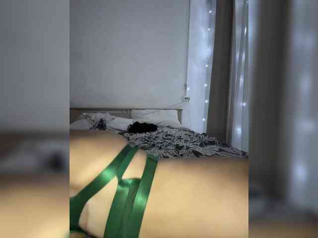 Pusydiamond's chat room