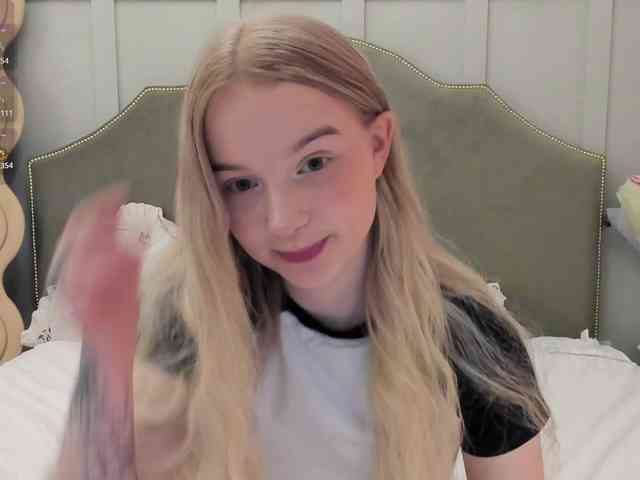 MimiMila's chat room