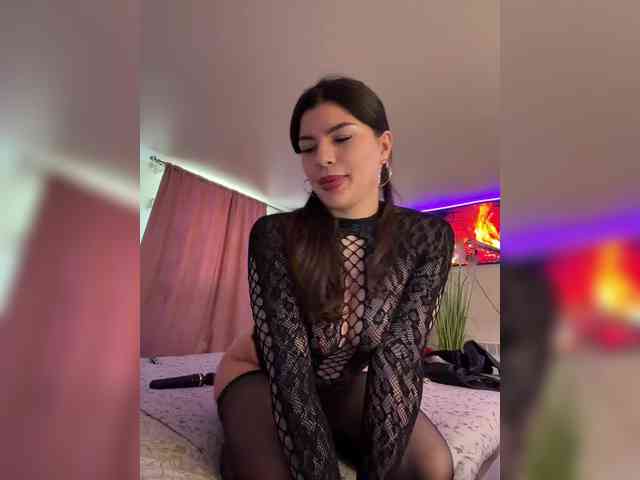 -MaybeBaby-'s chat room