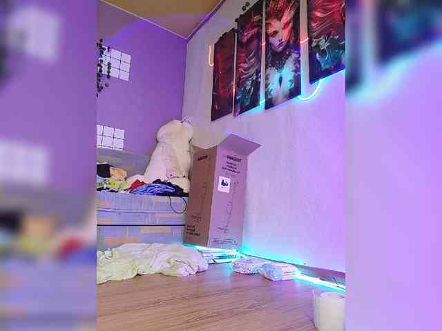 MAMAXOMA's chat room
