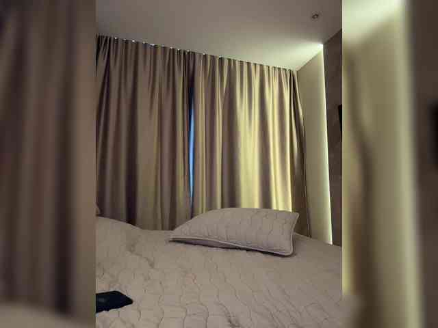 BonnieMur's chat room