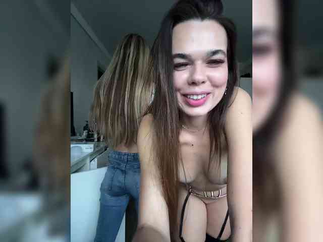 GiaVibey's chat room