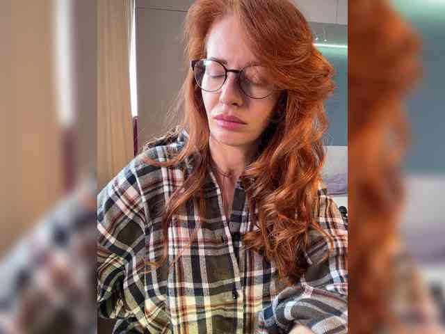 MelenaFox's chat room