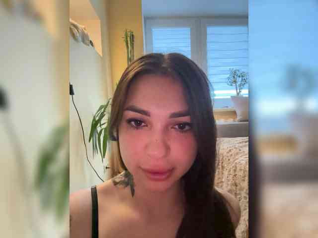 Lisana1's chat room