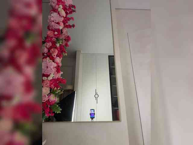 Adel9's chat room