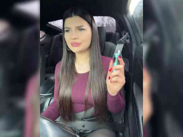 -MaybeBaby-'s chat room