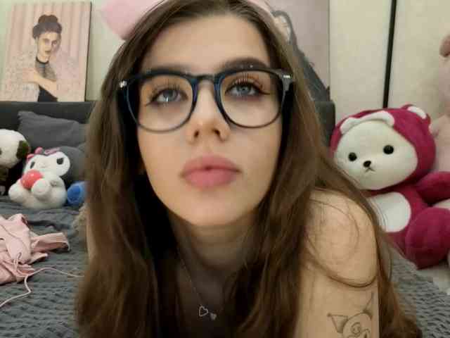 dolly-ll's chat room