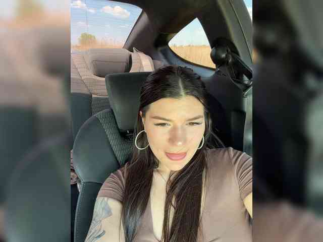 -MaybeBaby-'s chat room