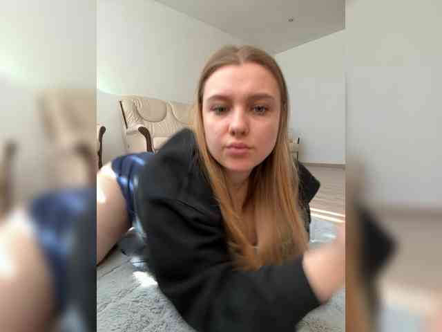 Jucielussie's chat room