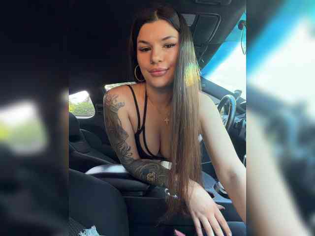 -MaybeBaby-'s chat room