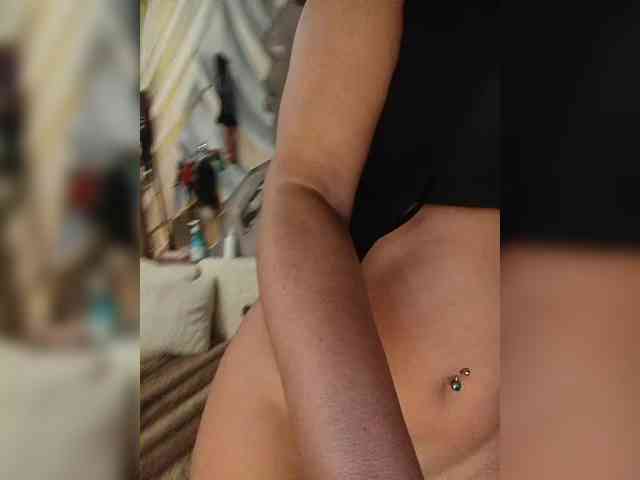 DianaAhTender's chat room