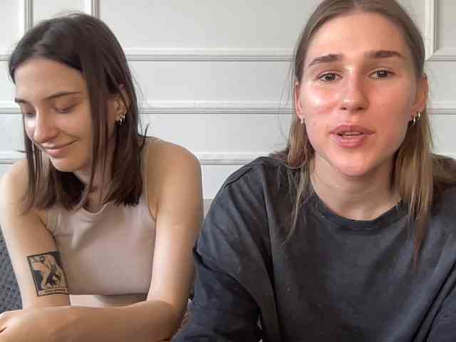 yoursweettreats's chat room