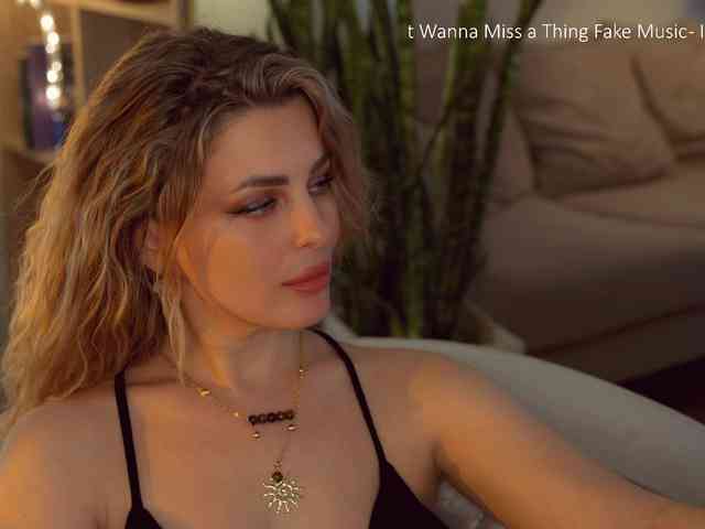 _Lady_M_'s chat room