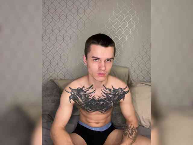 AAOneLove's chat room